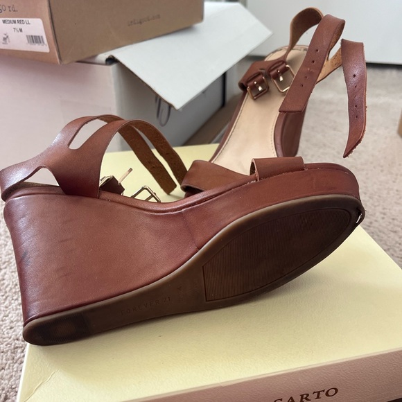 dark brown wedges - Picture 2 of 4